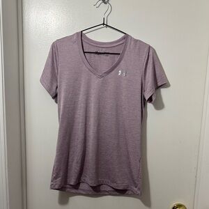 Under Armour Women's Light Purple V-Neck Tee